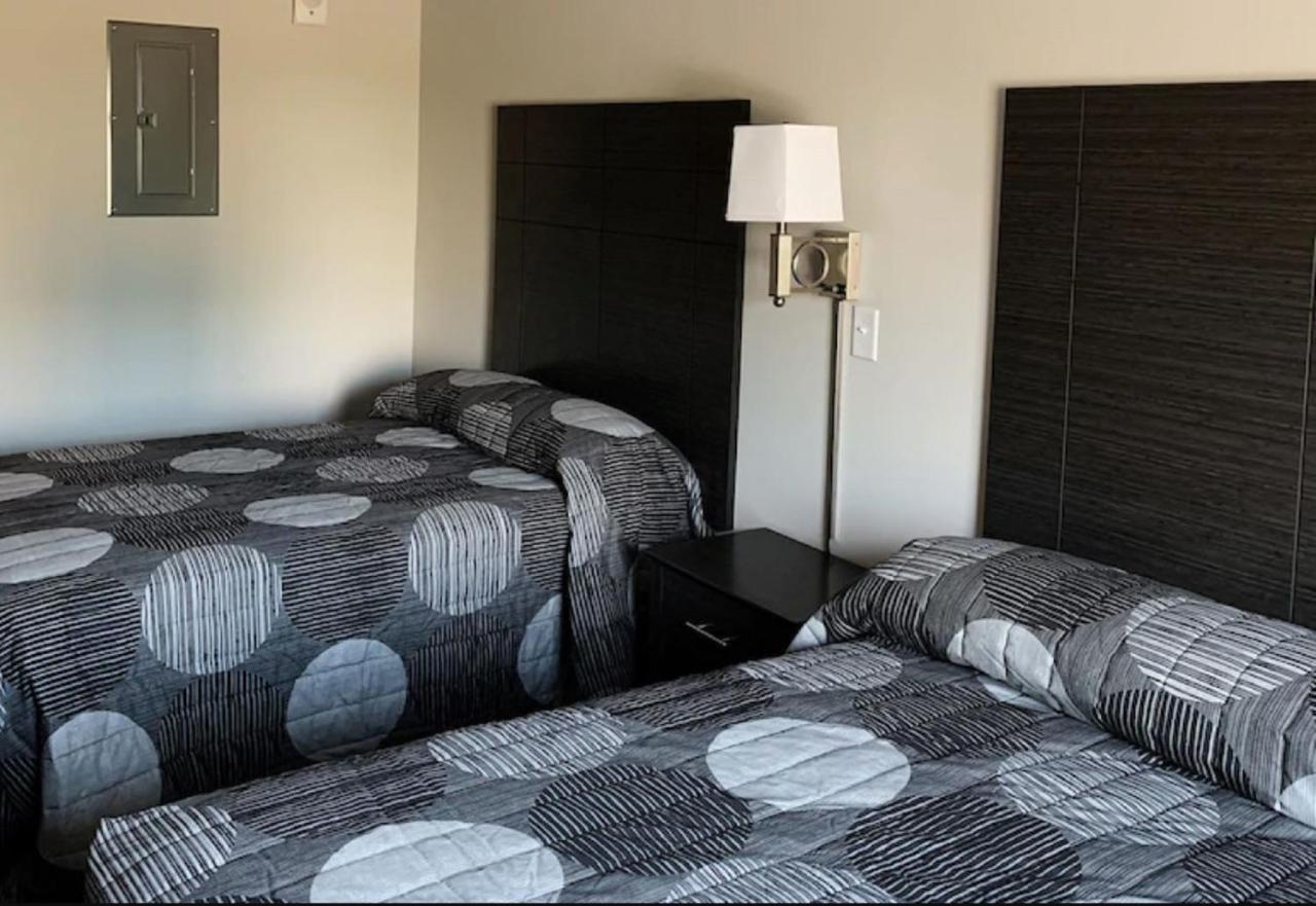 Hotel Savannah Airport 2*